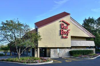 Red Roof Inn Milwaukee Airport